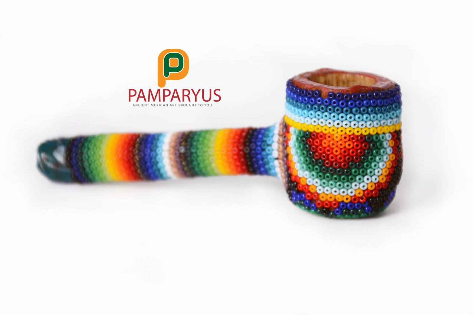 Pipa de madera Huichol Arte Huichol - Pamparyus 