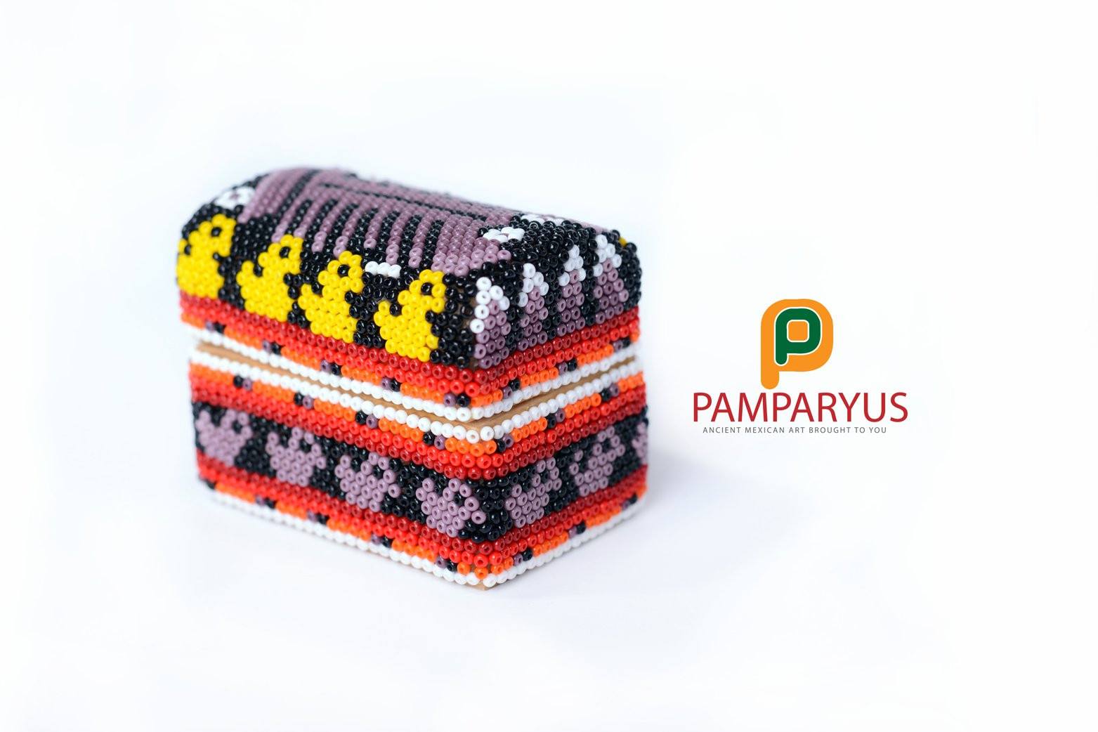 Mini Wooden box Huichol Beaded Arte Huichol - Pamparyus 