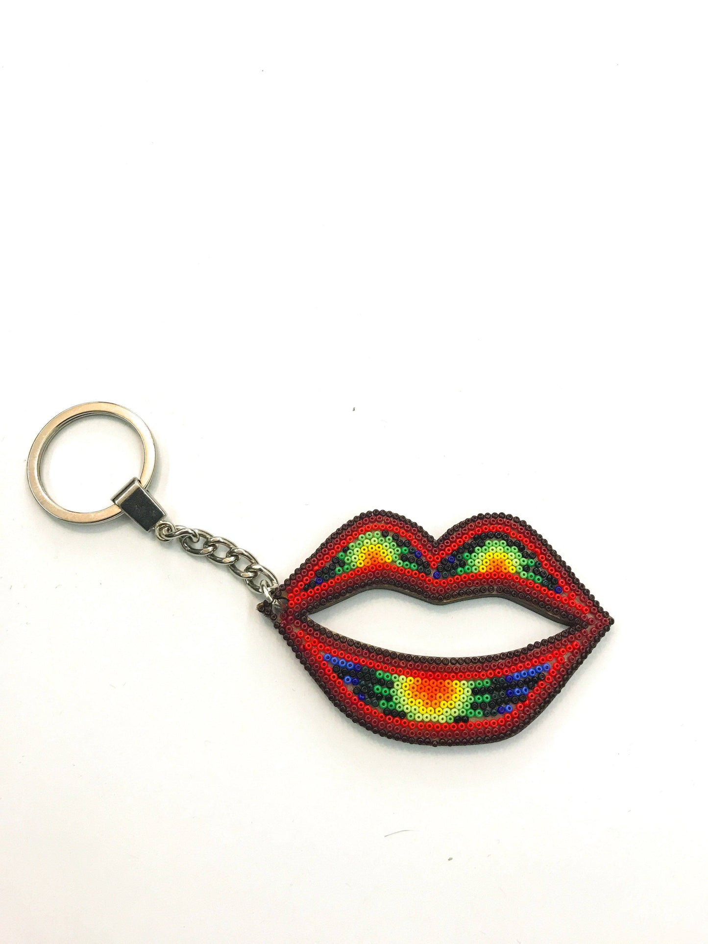 Llavero Labios Huichol Pamparyus Arte Huichol - Pamparyus 