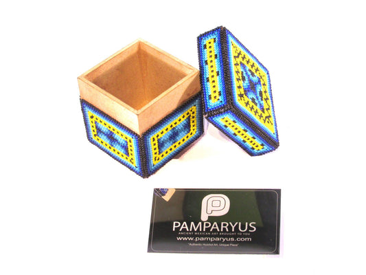 Caja Huichol Beaded Wood Recipient Arte Huichol - Pamparyus 