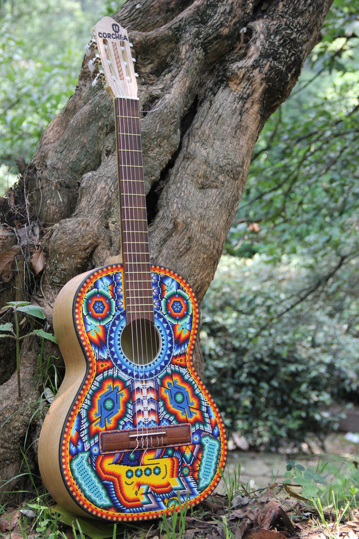 Guitarra Pamparyus Corchea Huichol Arte Huichol - Pamparyus 